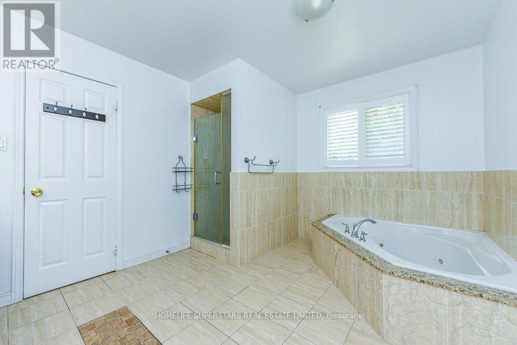 2508 PAULA COURT W - 33