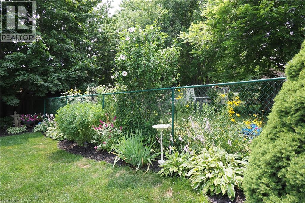#A 218 INVERHURON Crescent - Image 43