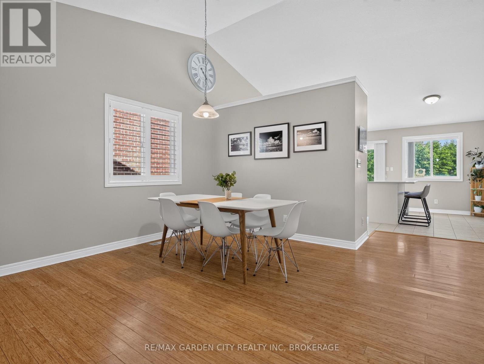 828 FOSS ROAD - Image 19