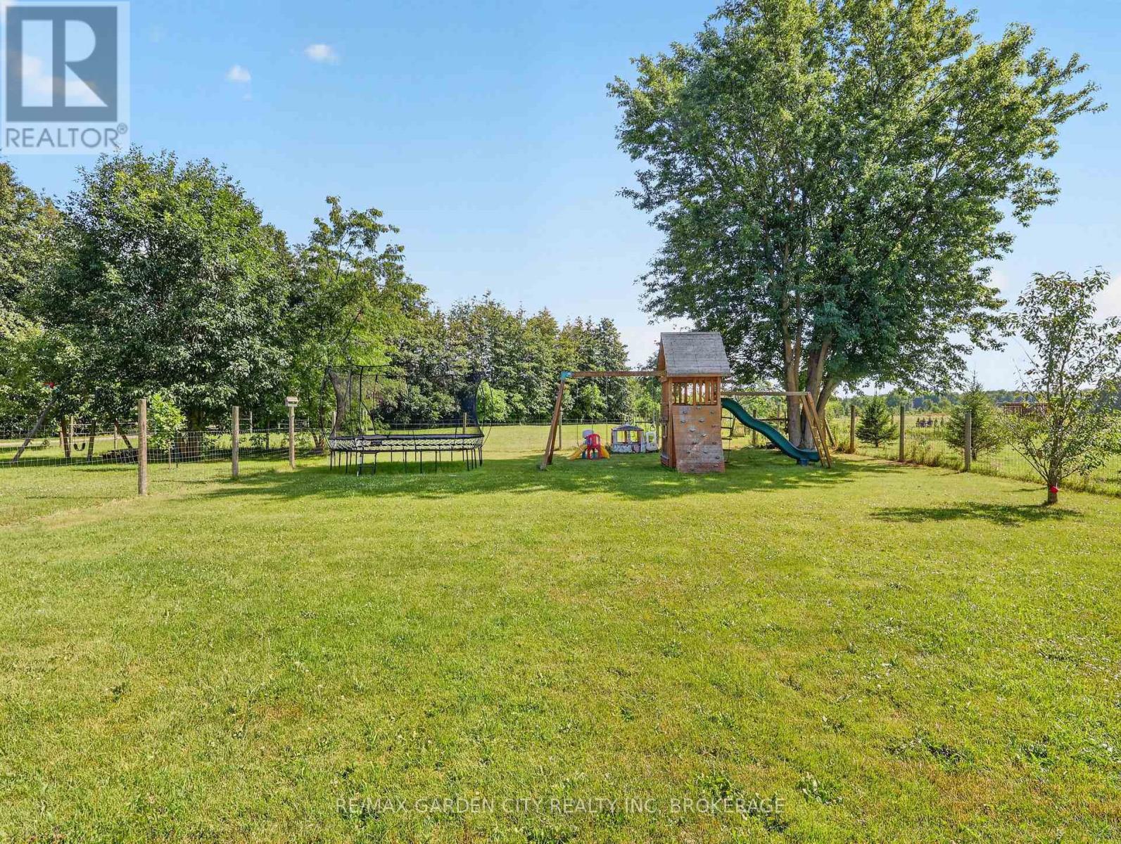 828 FOSS ROAD - Image 6
