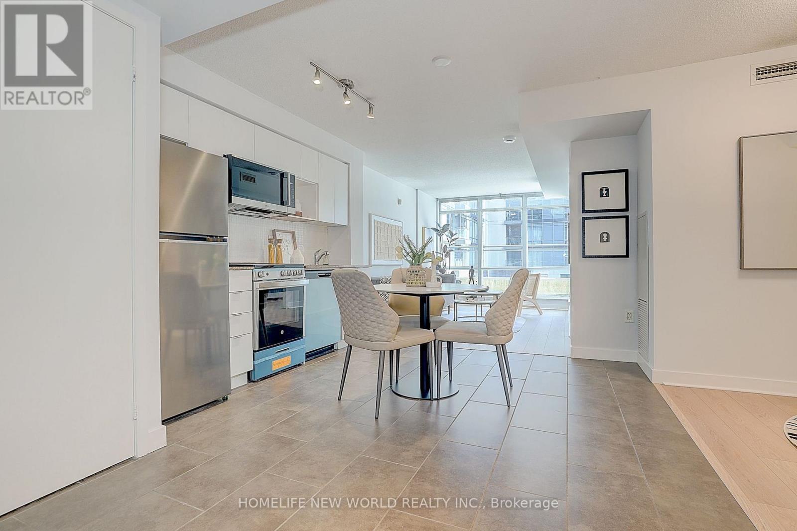 #307 15 FORT YORK BOULEVARD - 14