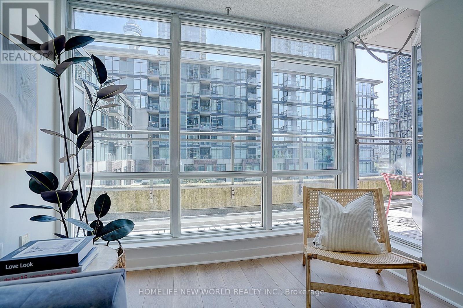 #307 15 FORT YORK BOULEVARD - Image 29