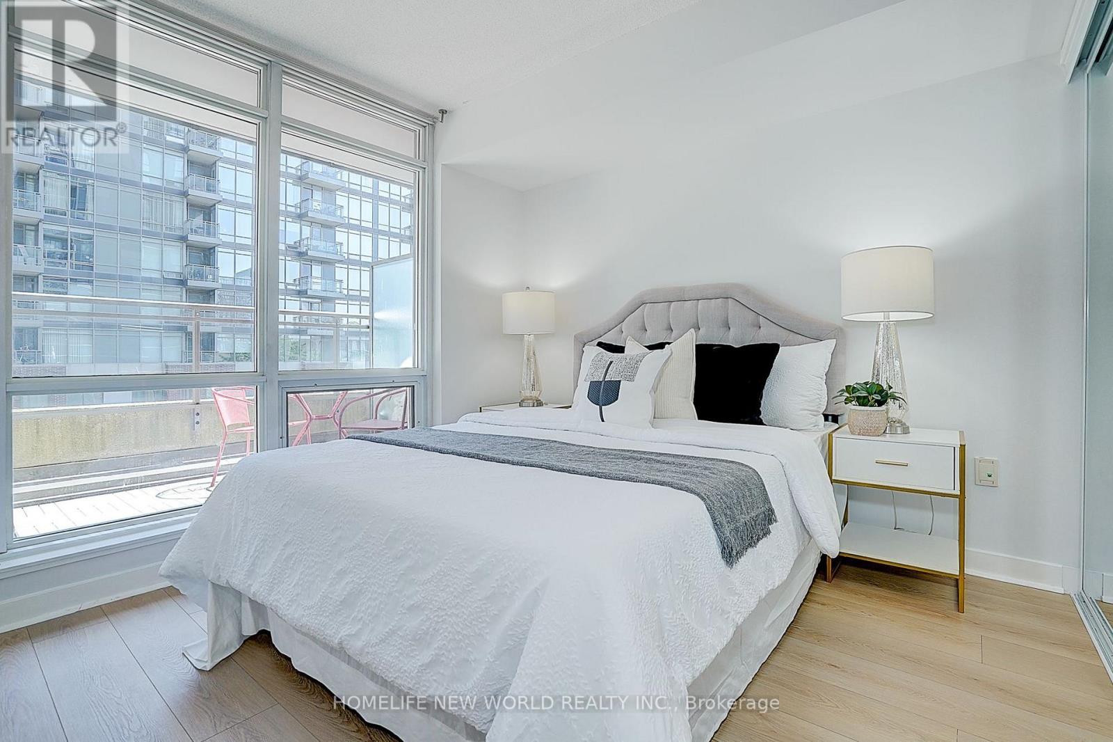 #307 15 FORT YORK BOULEVARD - 30