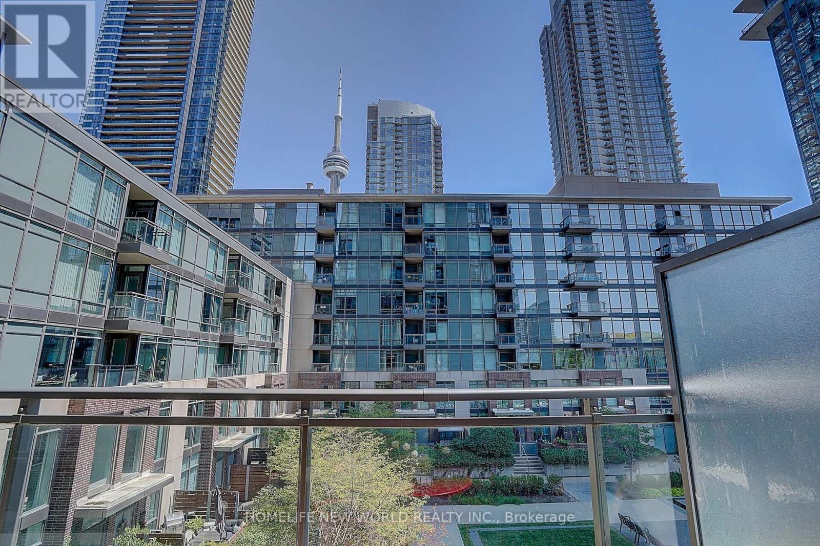 #307 15 FORT YORK BOULEVARD - 39