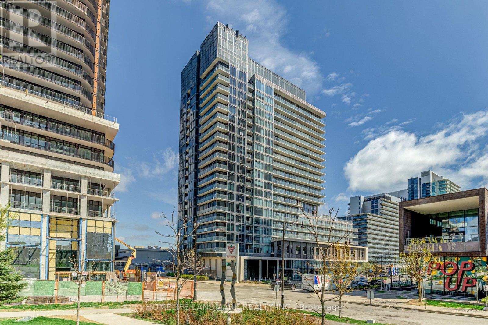 Photo of 72 Esther Shiner Boulevard