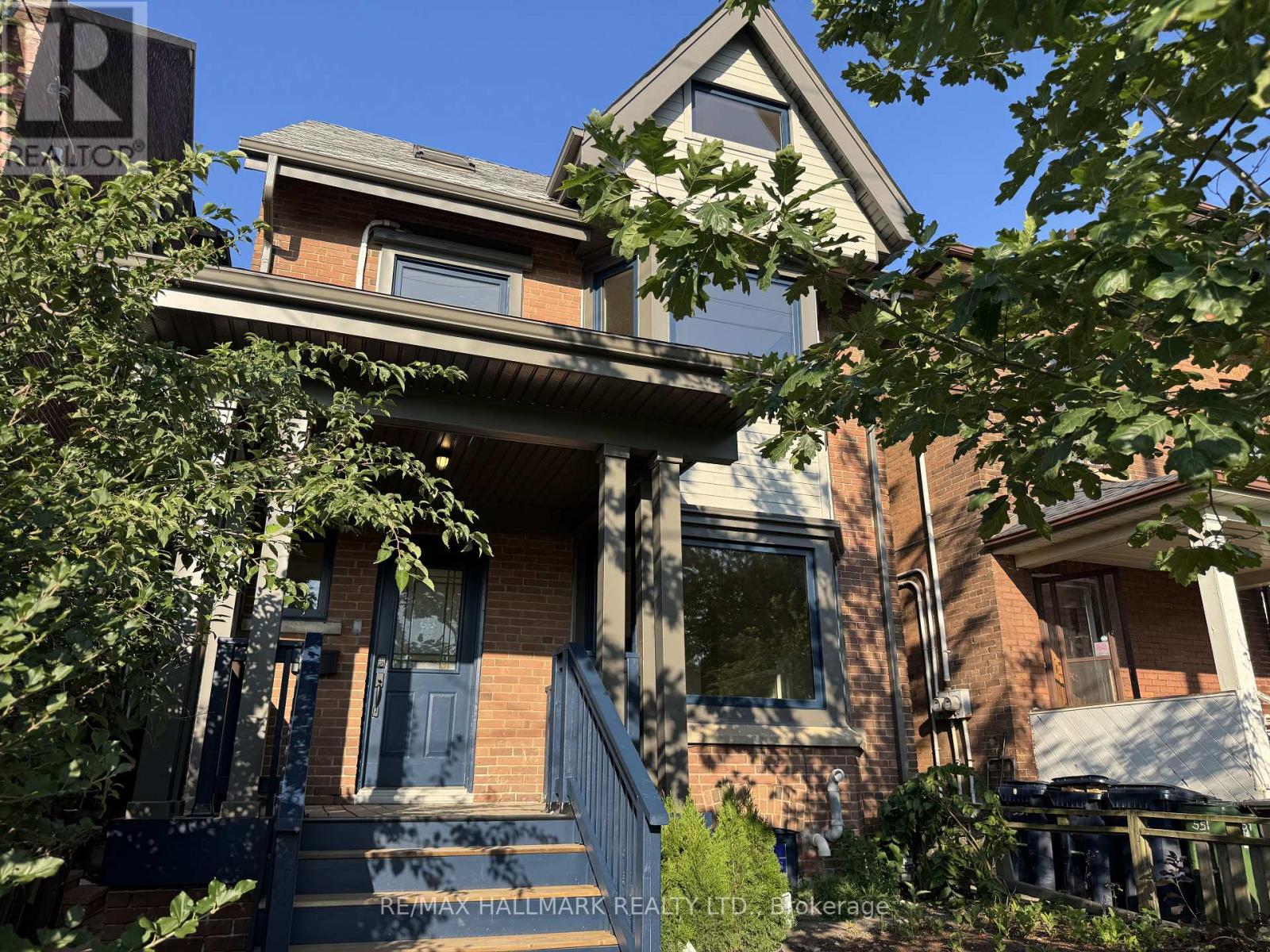 Photo of 553 Broadview Avenue