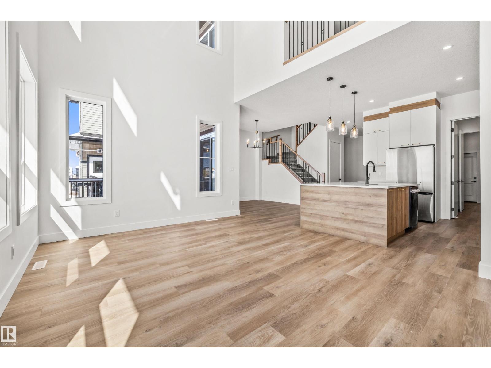 21 Sorel AV - Image 17