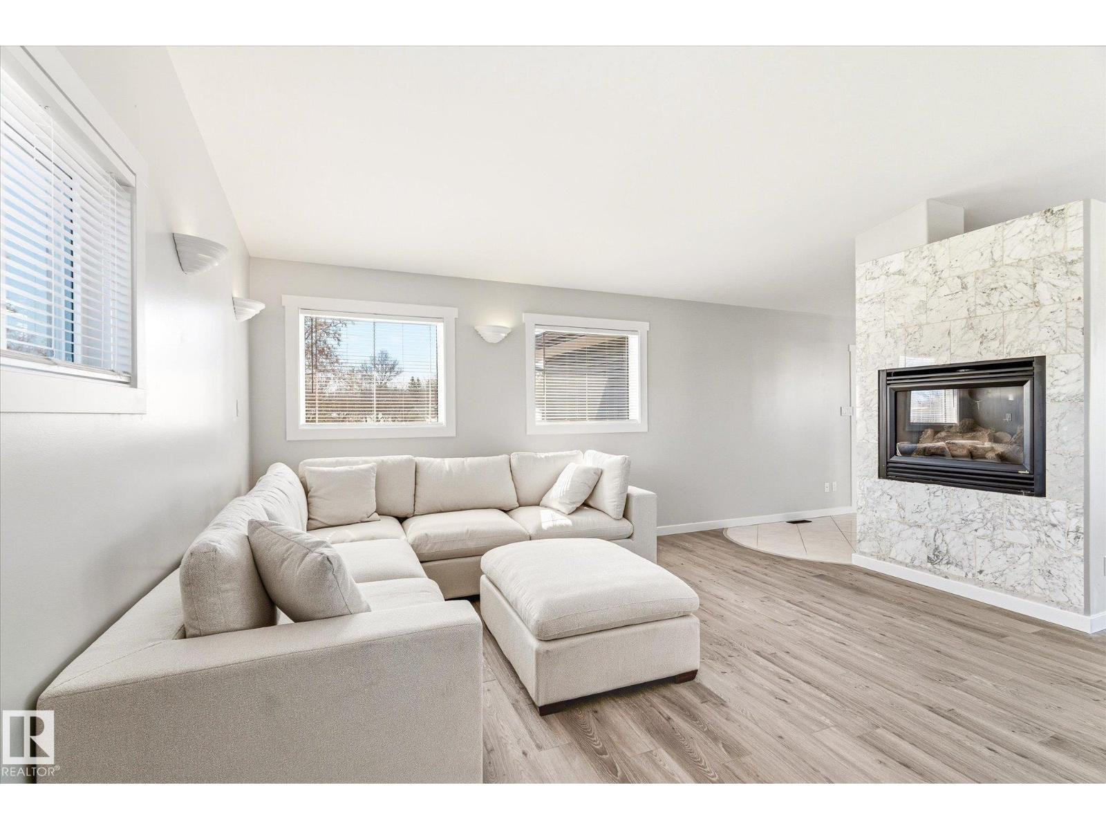 67 Arlington DR - Image 29