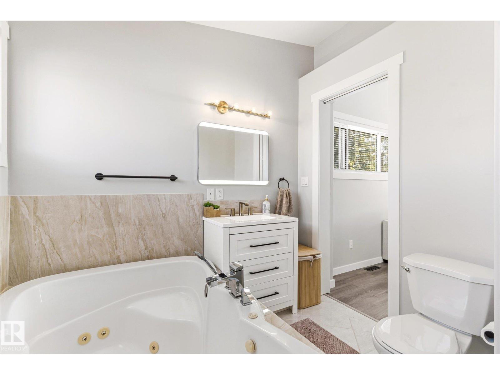 67 Arlington DR - 31