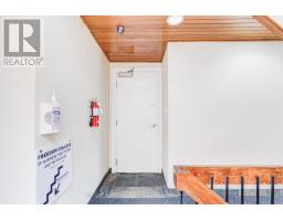 3042 Keele Street, Toronto, ON M3M2H5 Photo 24