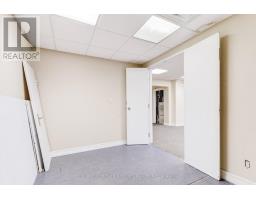 3042 Keele Street, Toronto, ON M3M2H5 Photo 35