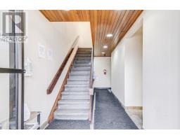 3042 Keele Street, Toronto, ON M3M2H5 Photo 7
