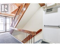 3042 Keele Street, Toronto, ON M3M2H5 Photo 9