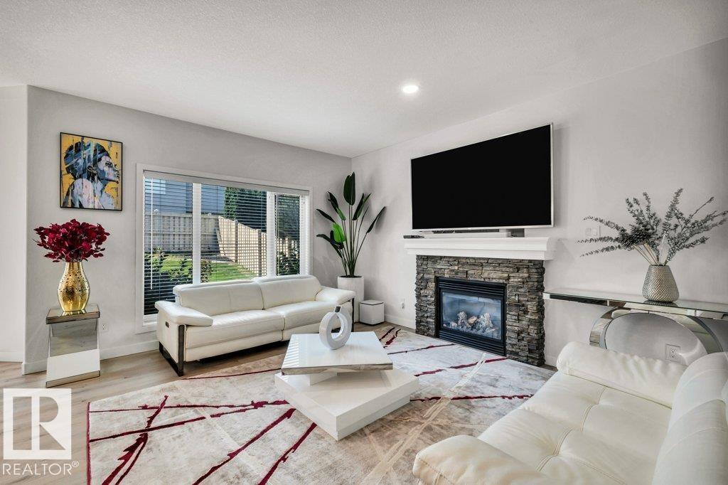 76 Everitt DR N - Image 6