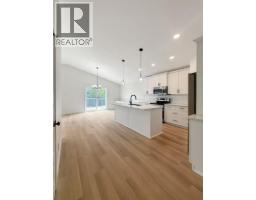 4pc Bathroom - 220 Greenwood Road, Coalhurst, AB T0L0V2 Photo 8