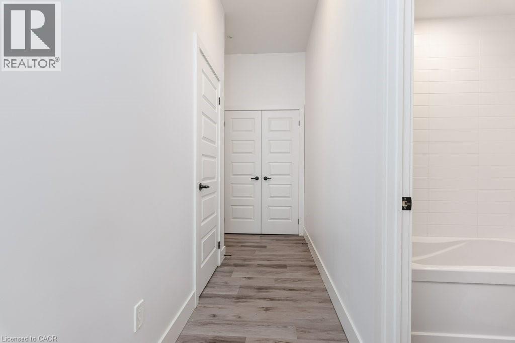 #102 103 ROGER Street - 27