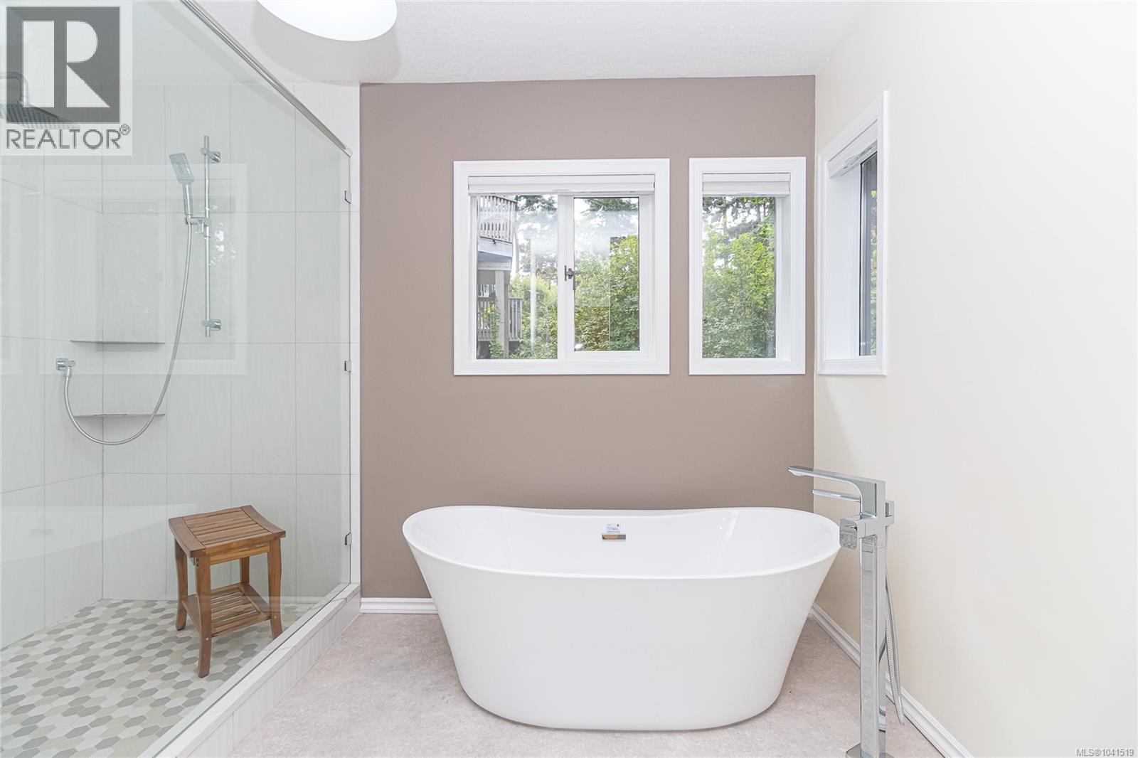 2745 Green Vale Ave - 26