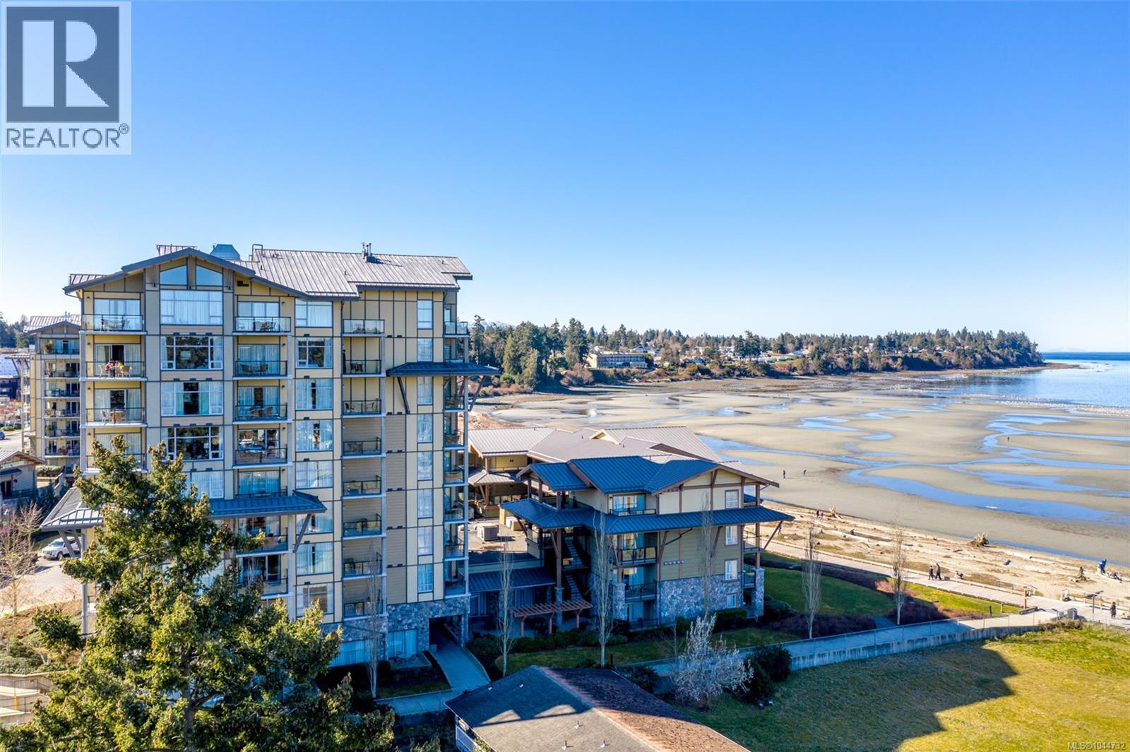 307C 181 Beachside Dr, Parksville