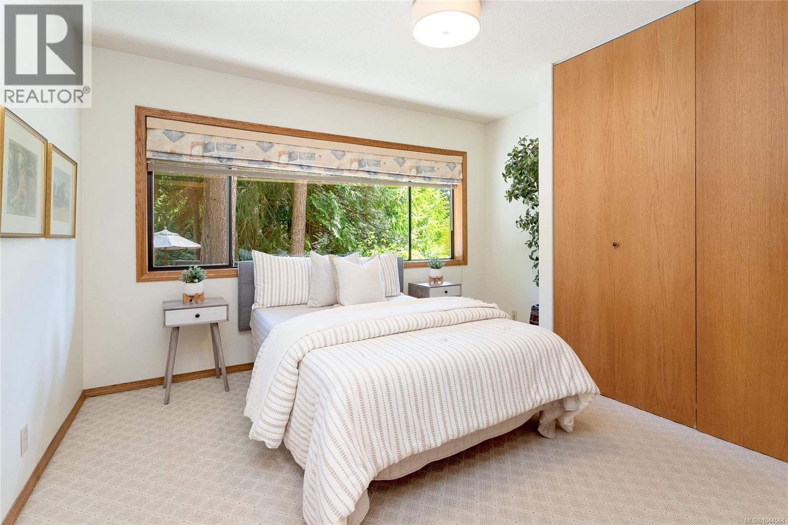 1015 Kentwood Pl - 39