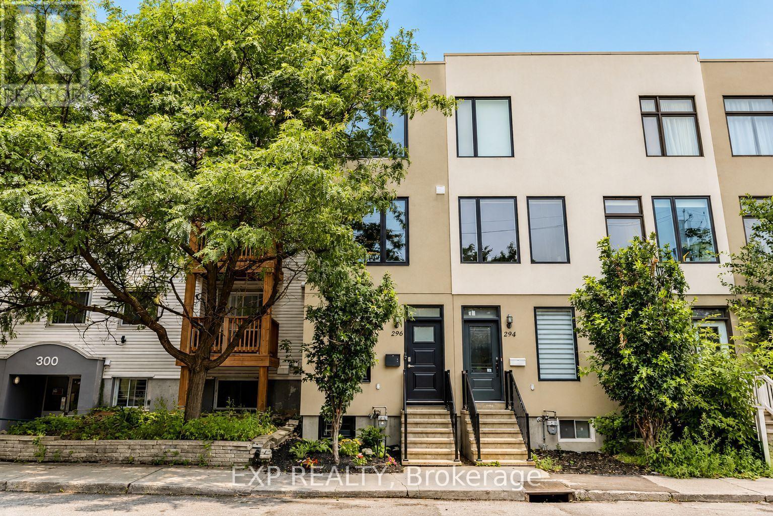 296 CAMBRIDGE STREET N - 1