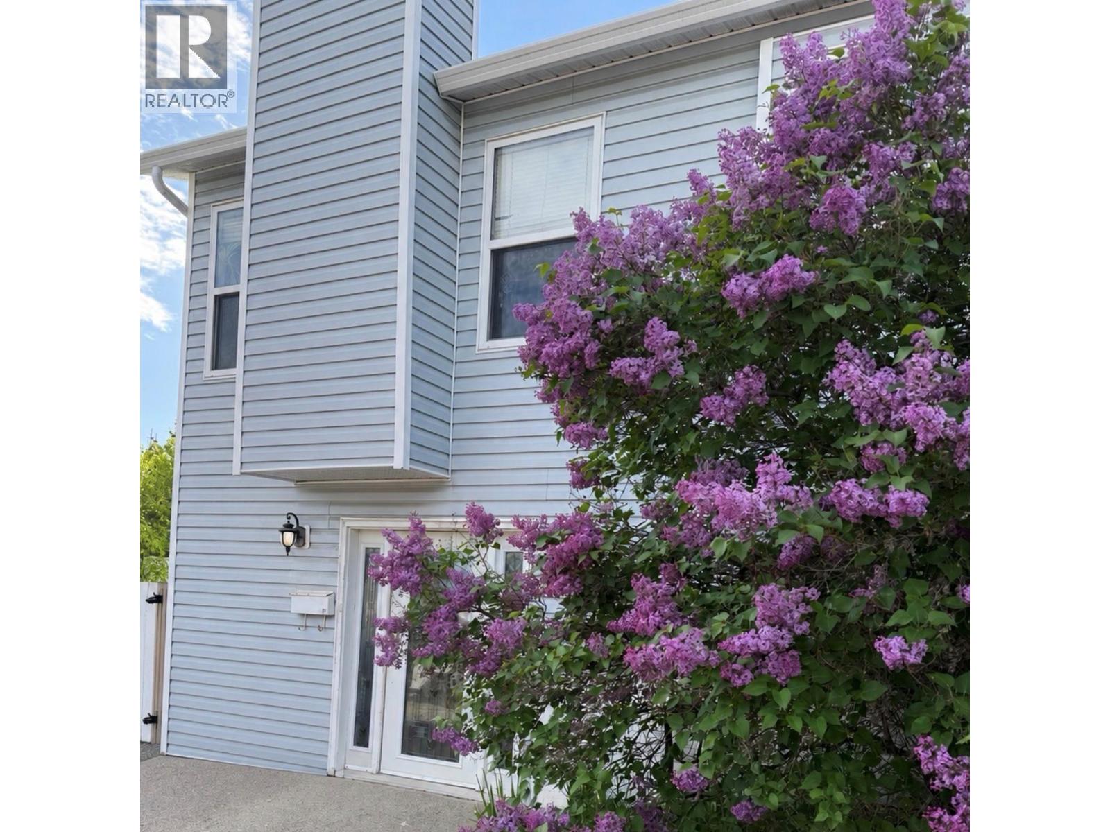 201 Hollyburn Drive
