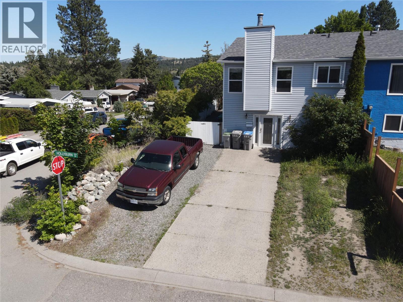 201 Hollyburn Drive, Kamloops — photo 3