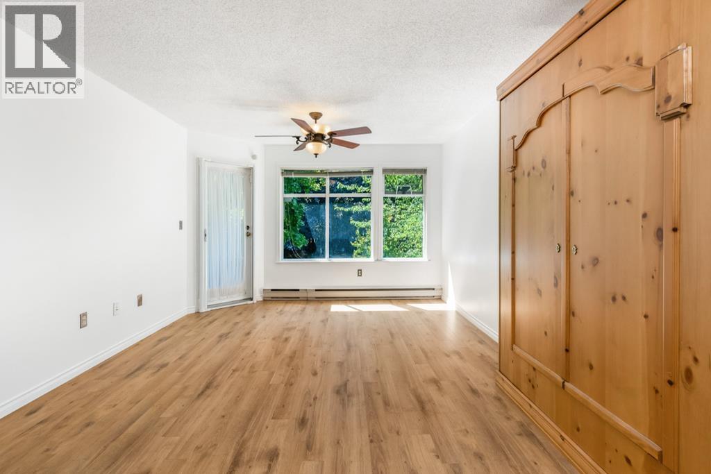 301 925 W.10TH AVENUE, Vancouver