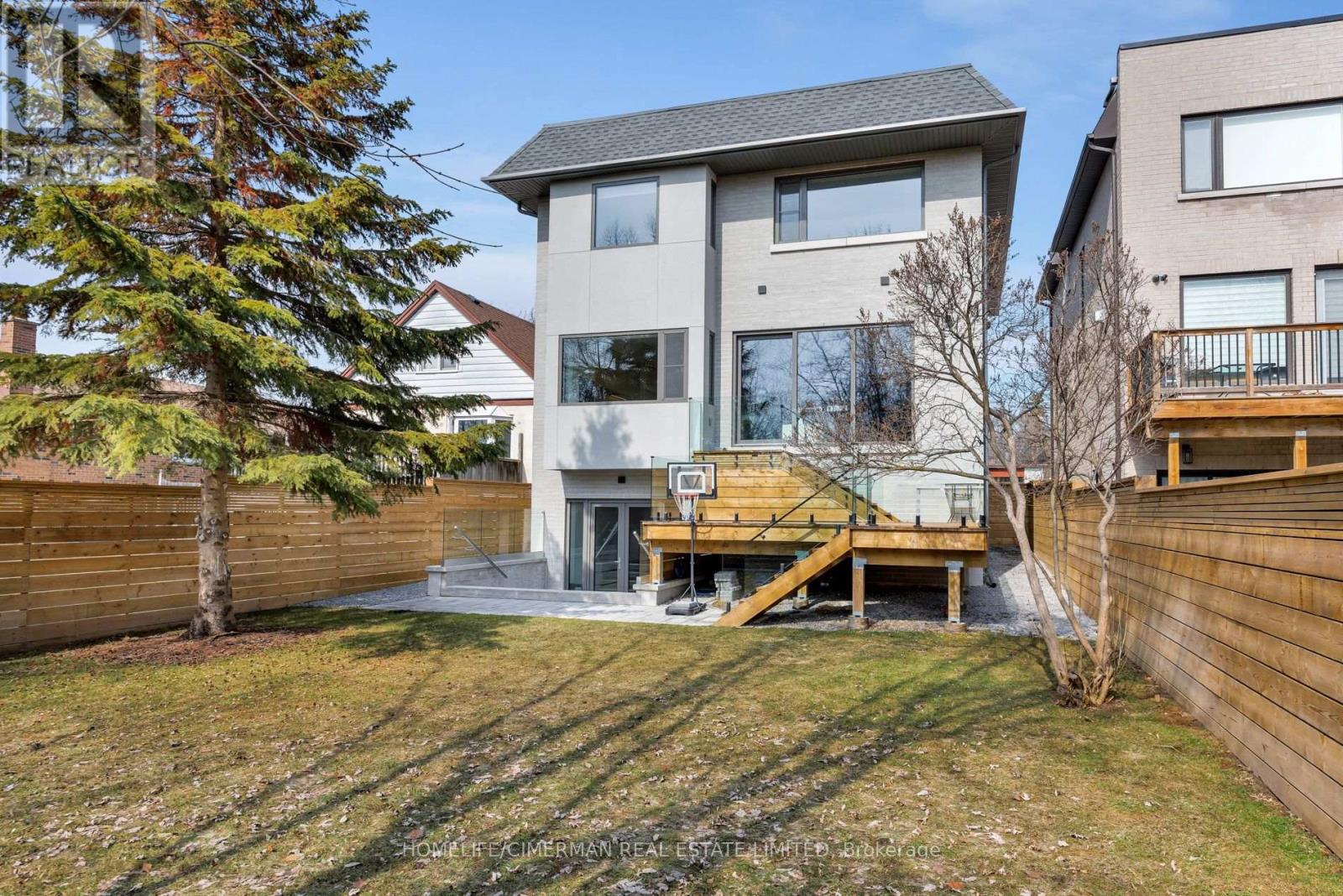 21 FARRELL AVENUE - Image 39