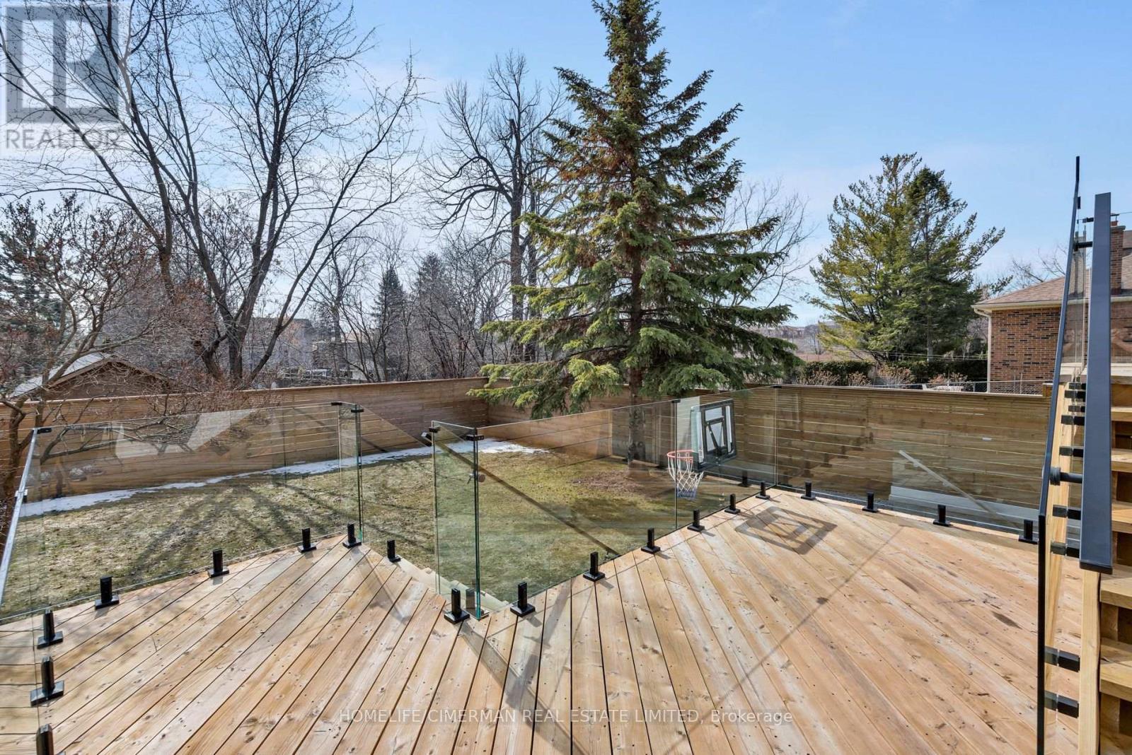 21 FARRELL AVENUE - Image 40