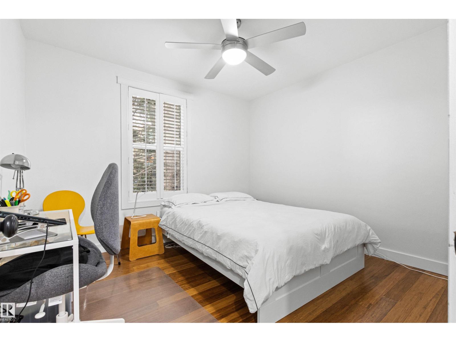 8748 80 AV NW - Image 36