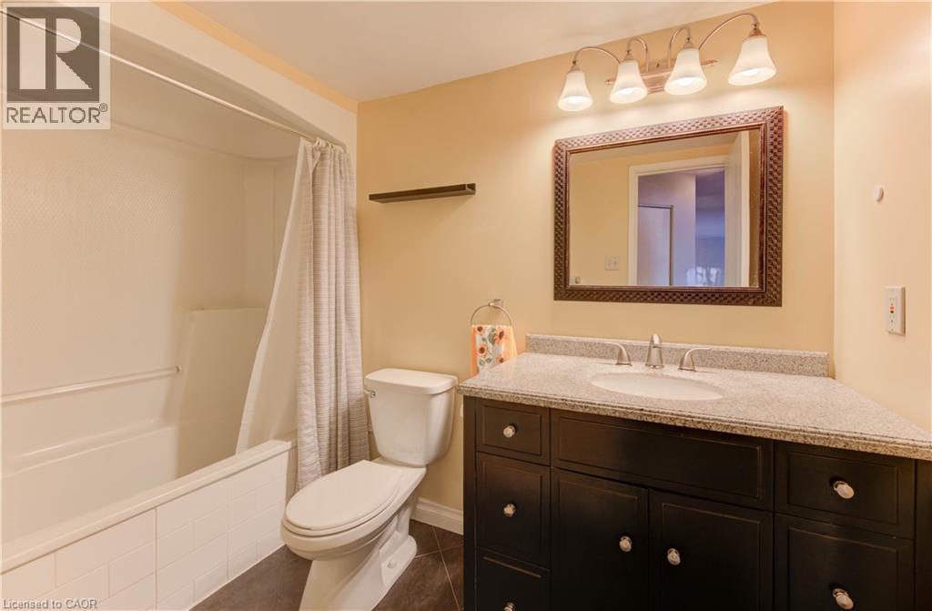 #27 3085 KINGSWAY Drive - 21