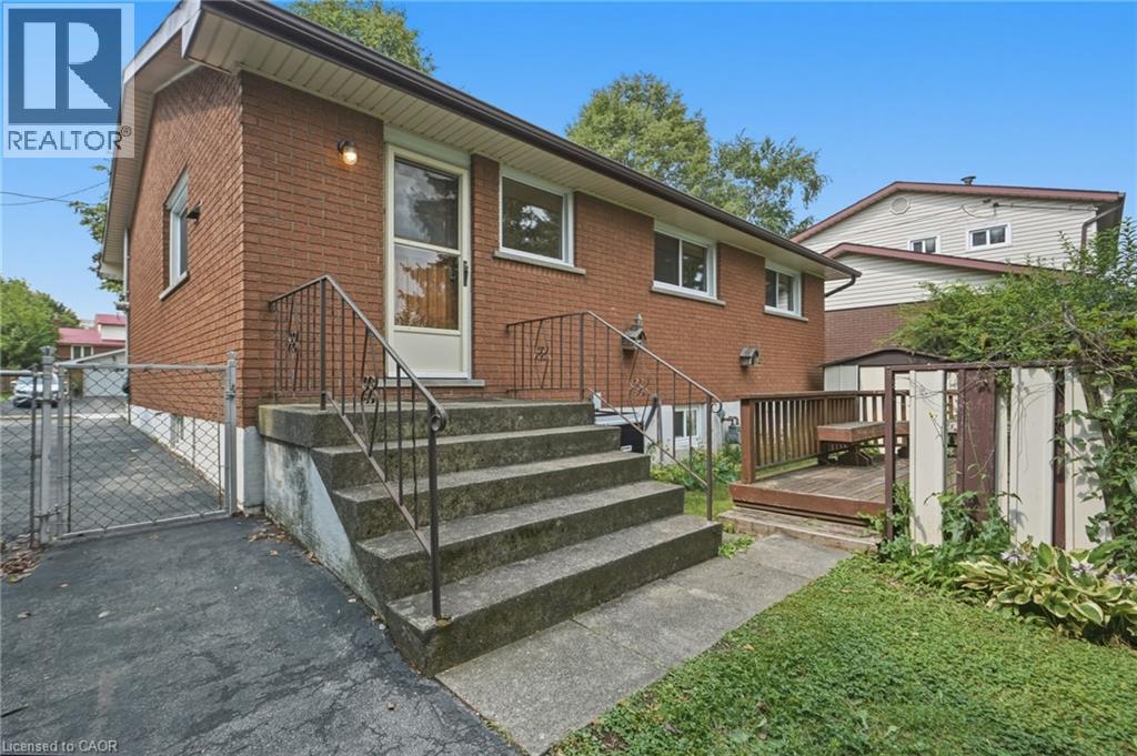 6 CAPRICE Court - Image 41