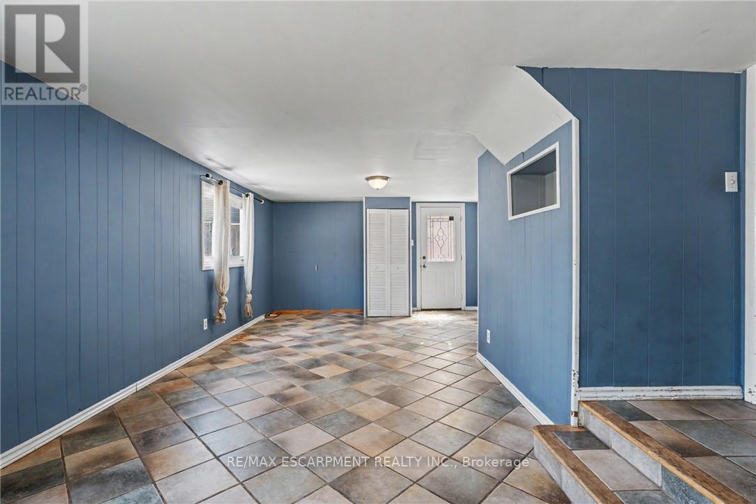 485 COCHRANE ROAD - 13