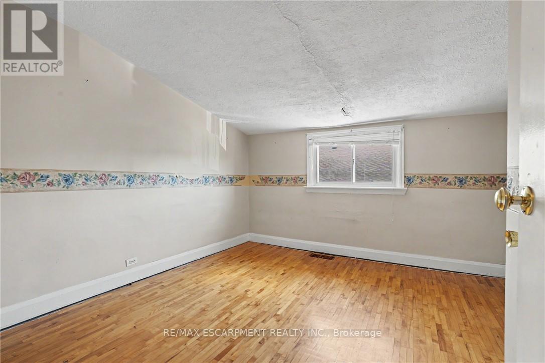 485 COCHRANE ROAD - 22