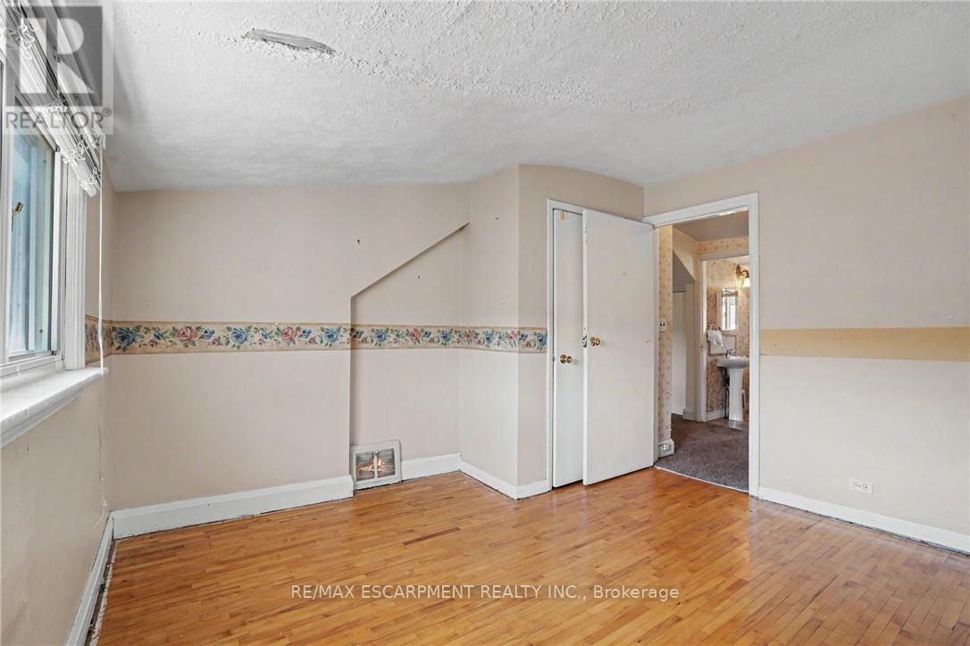 485 COCHRANE ROAD - 23