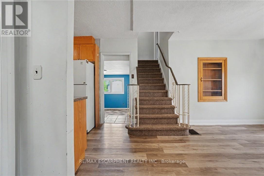 485 COCHRANE ROAD - 7