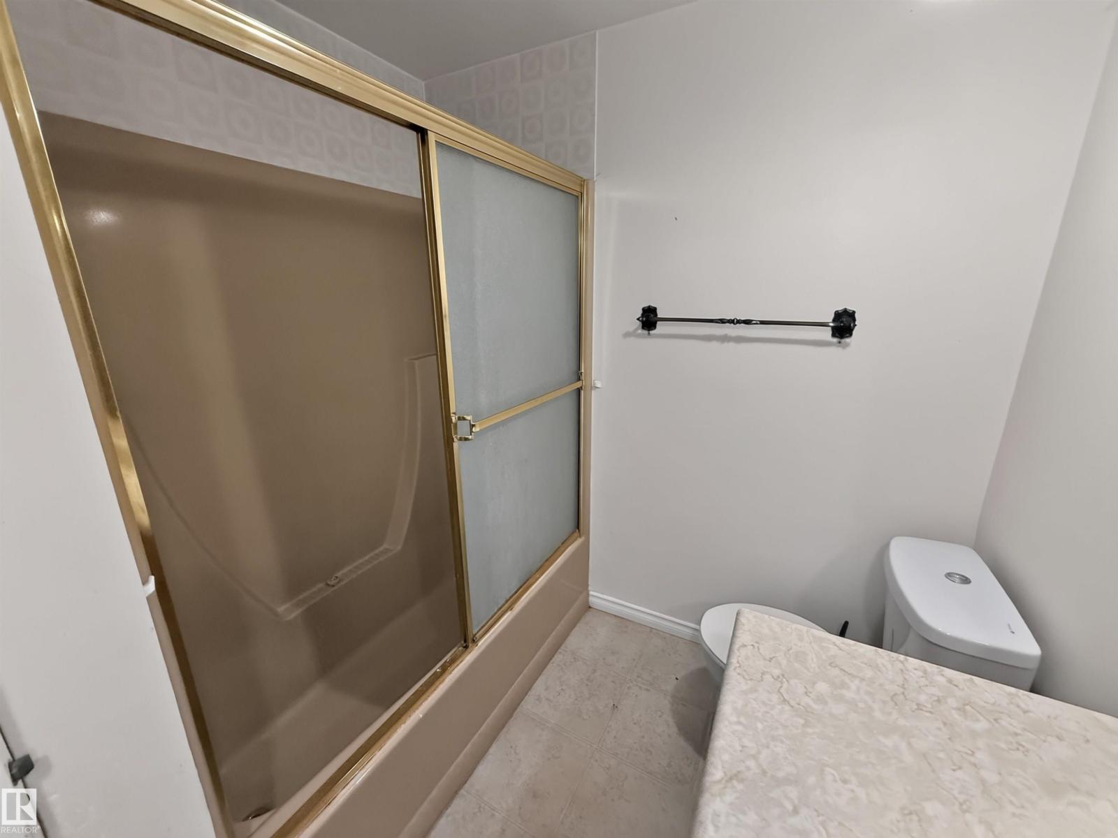 11327 25 AV NW - Image 51