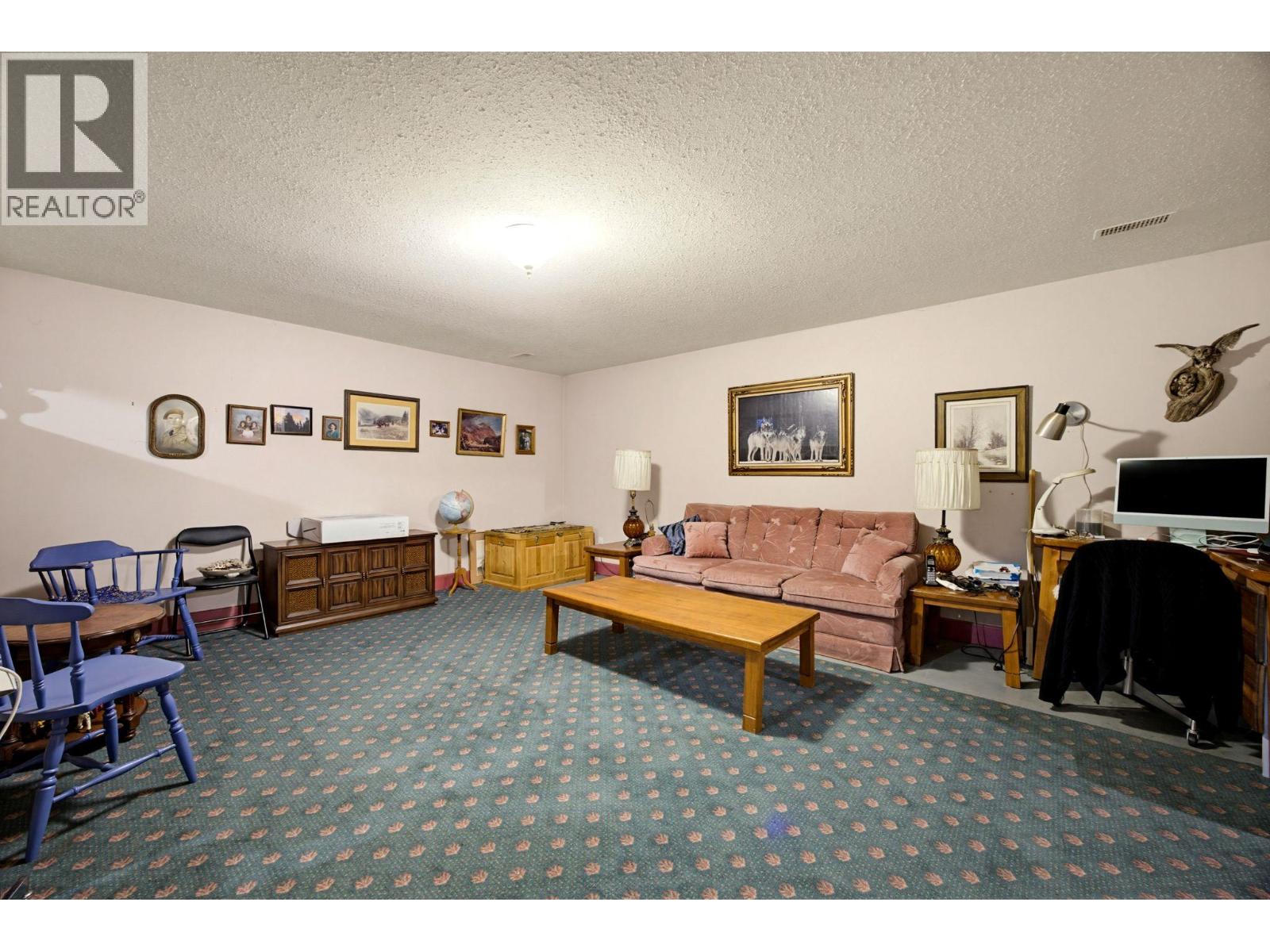 4341 Dunsmuir Road - 18
