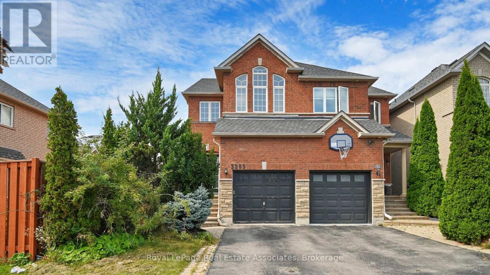Photo of 3285 Apricot Street
