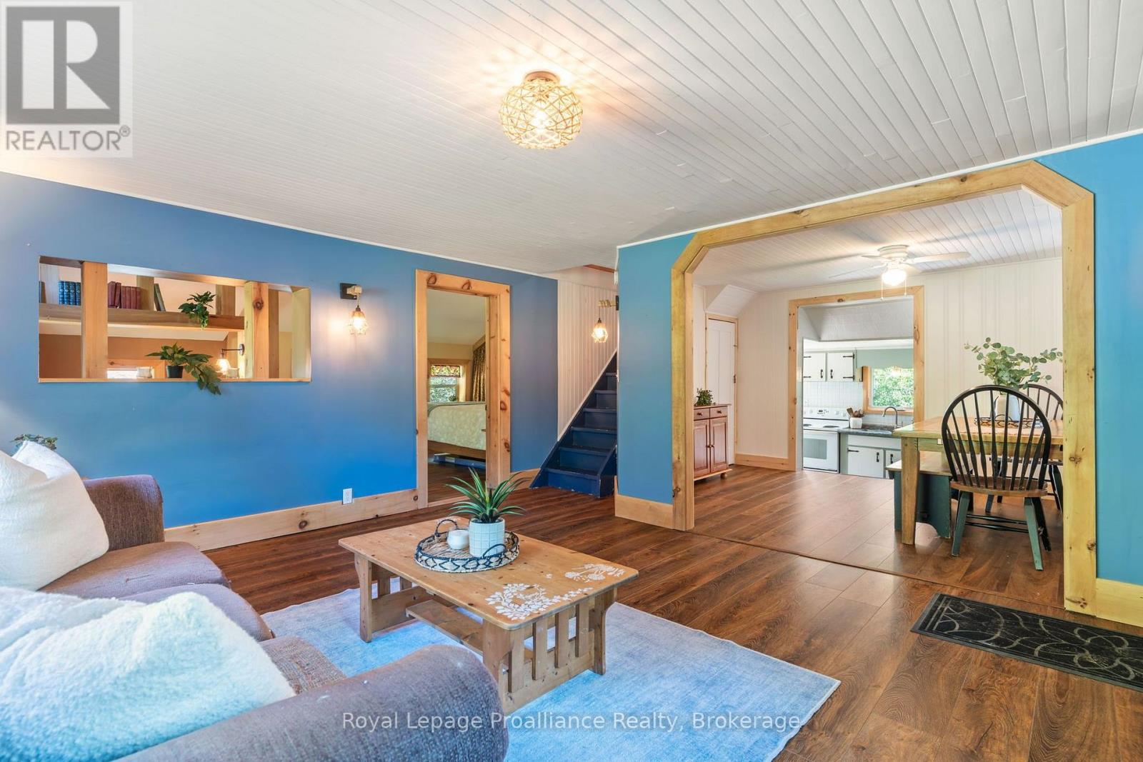211 ALEXANDER ROAD - 11
