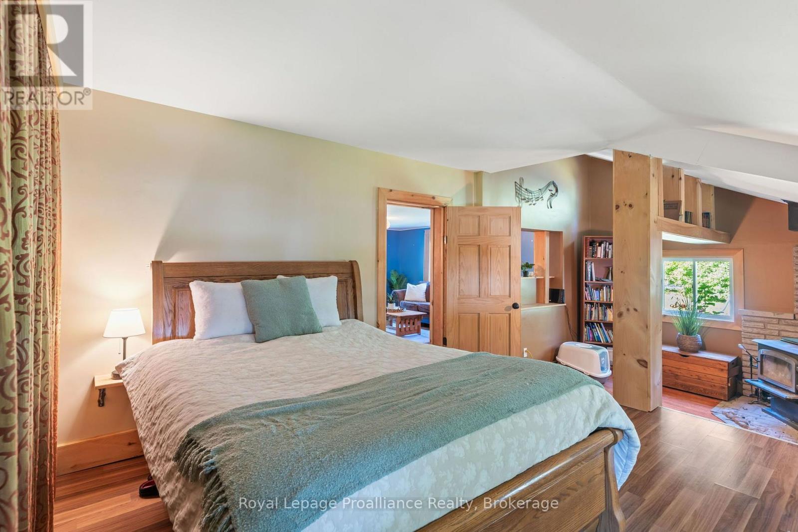 211 ALEXANDER ROAD - 13