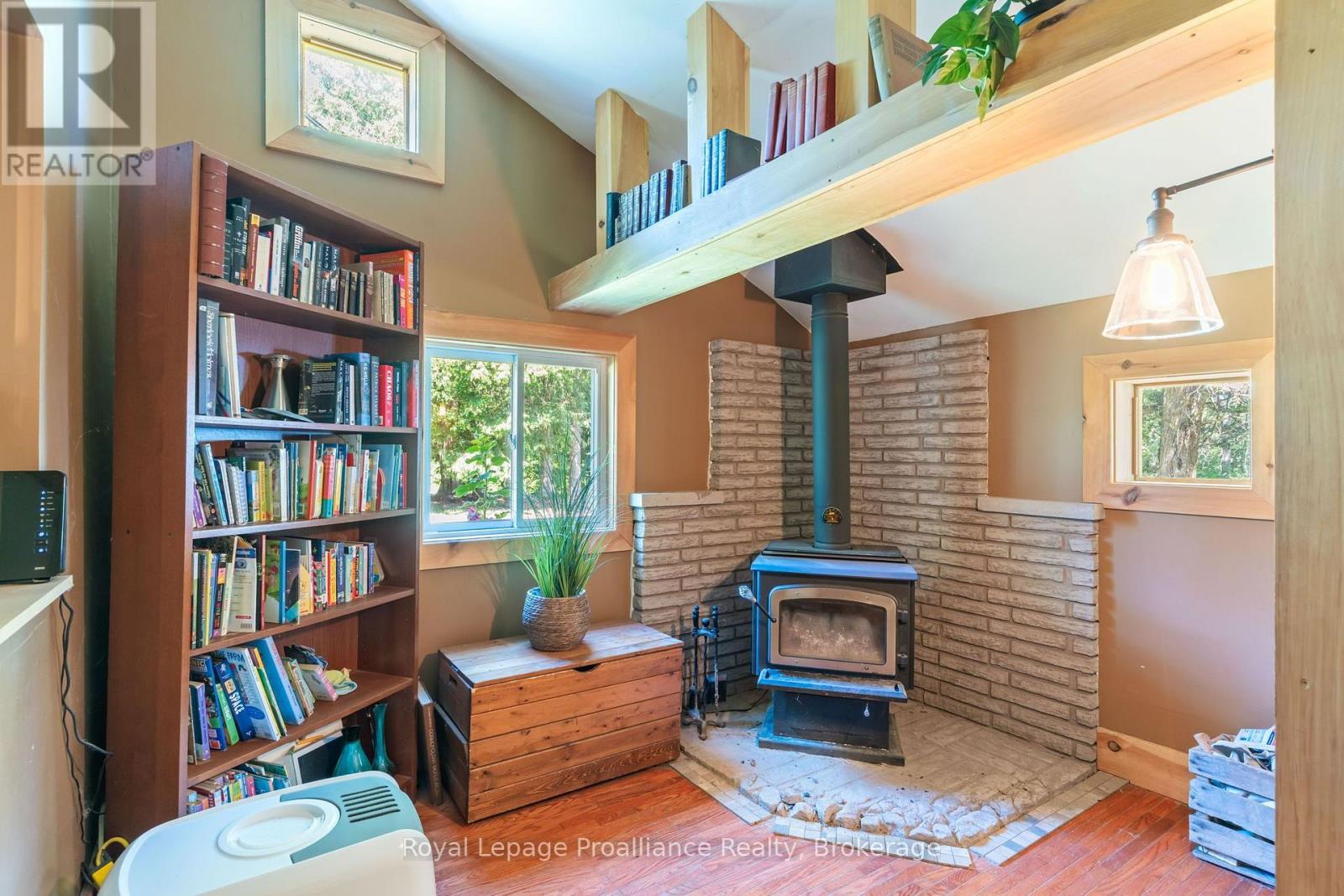 211 ALEXANDER ROAD - 15