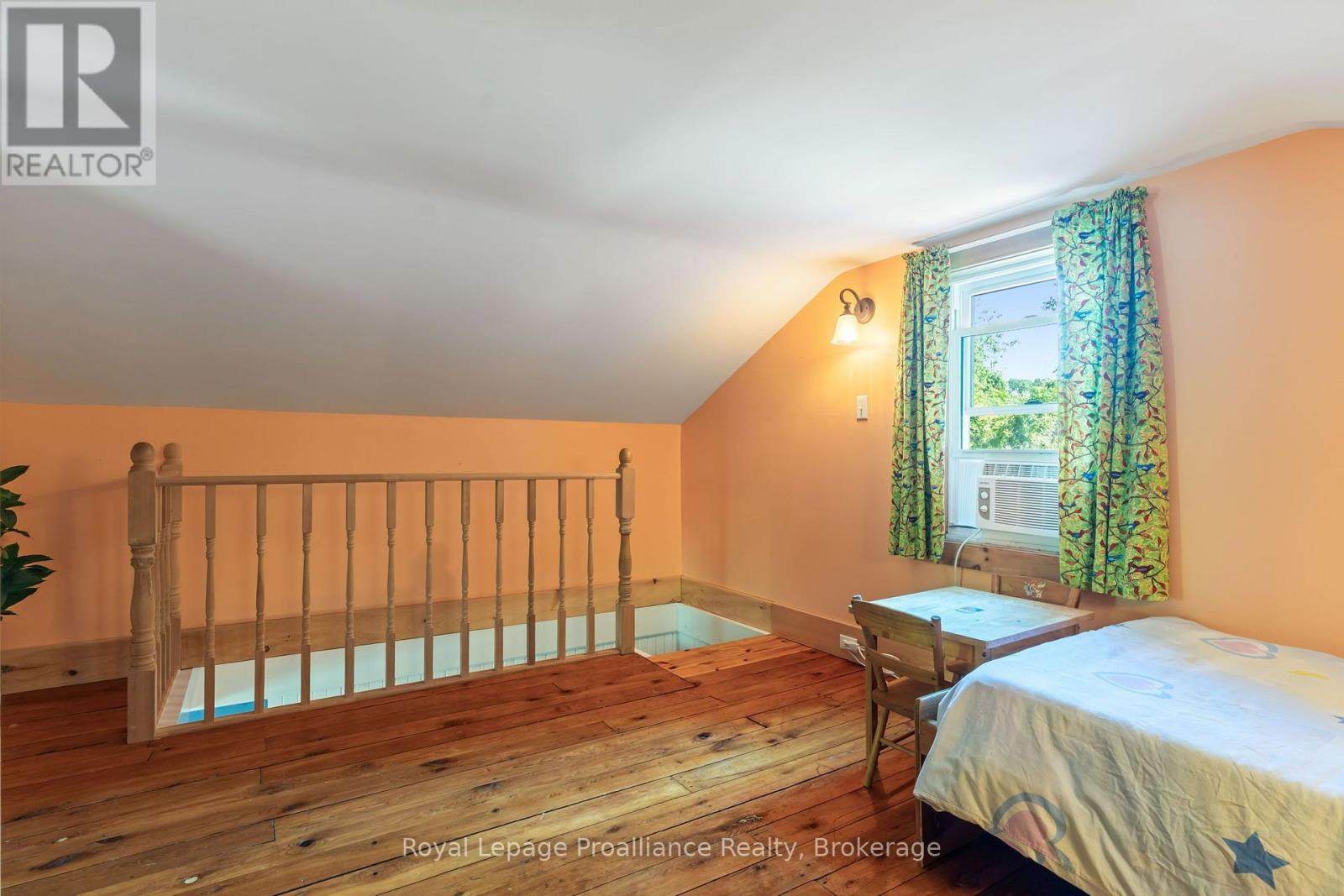 211 ALEXANDER ROAD - 28
