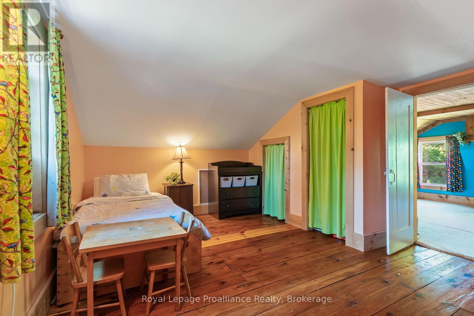 211 ALEXANDER ROAD - 30