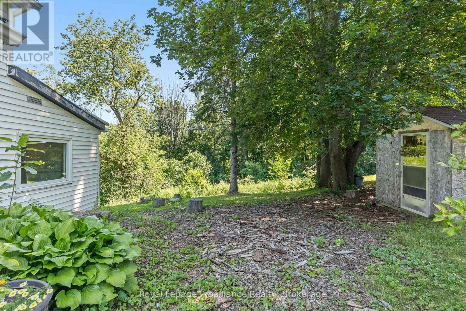 211 ALEXANDER ROAD - 34