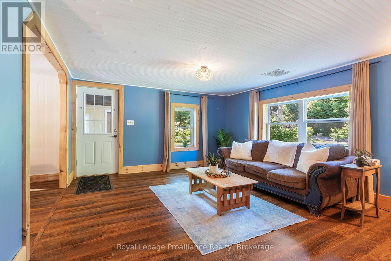 211 ALEXANDER ROAD - 8