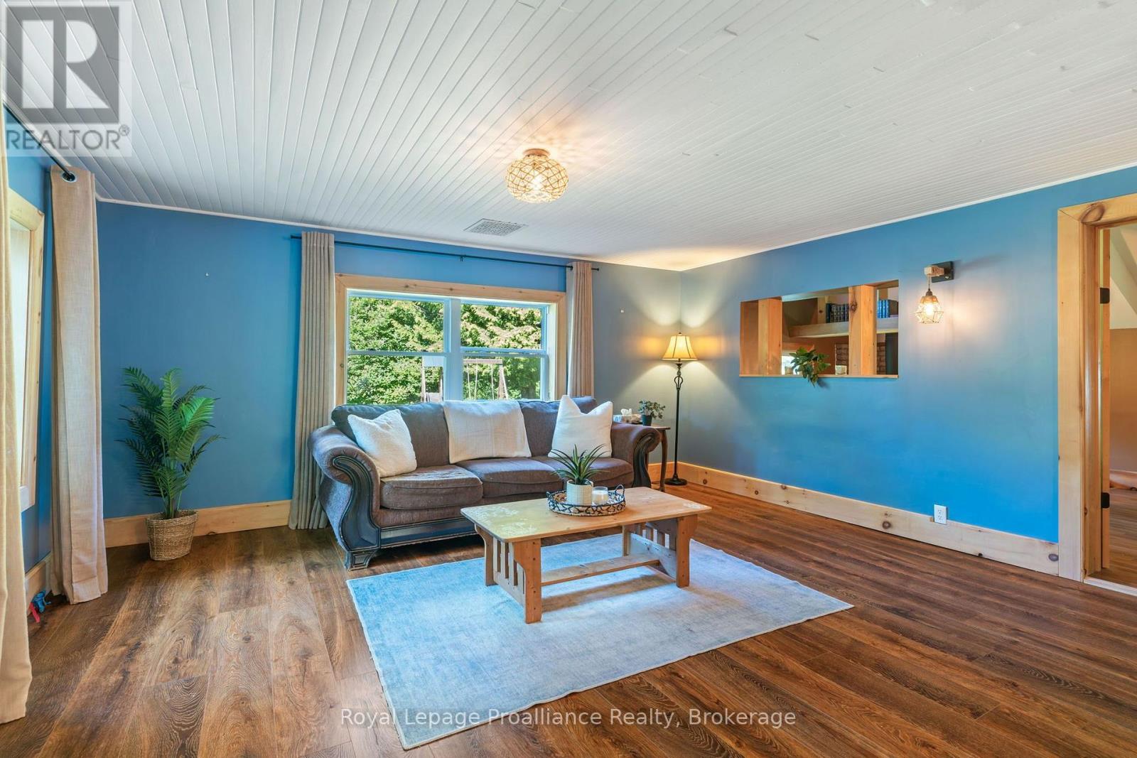 211 ALEXANDER ROAD - 9