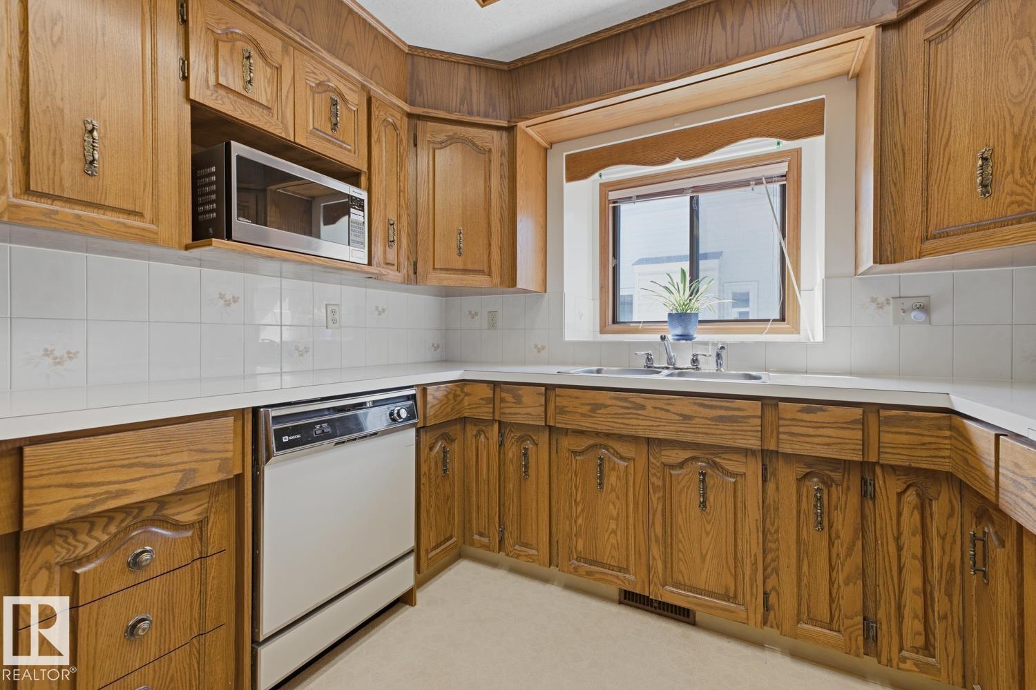 118 ASPEN AV - 14