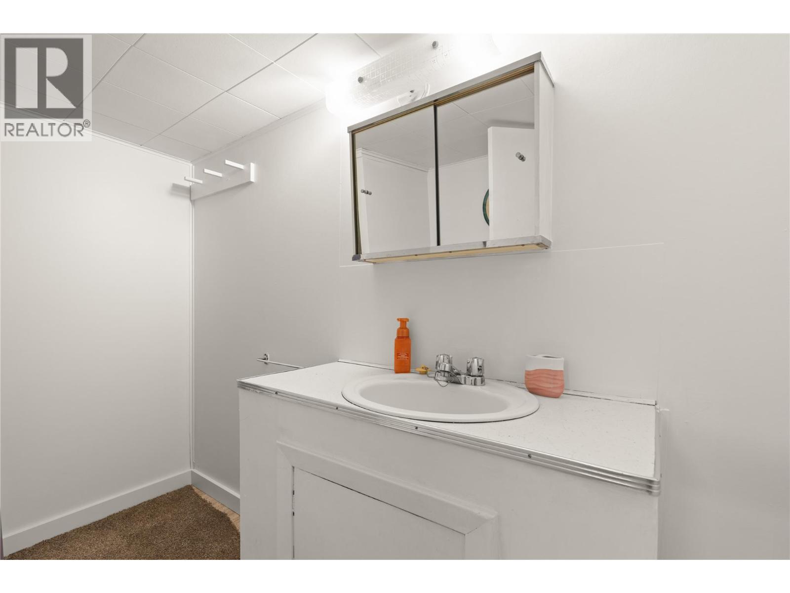 2004 29th Crescent - Image 38