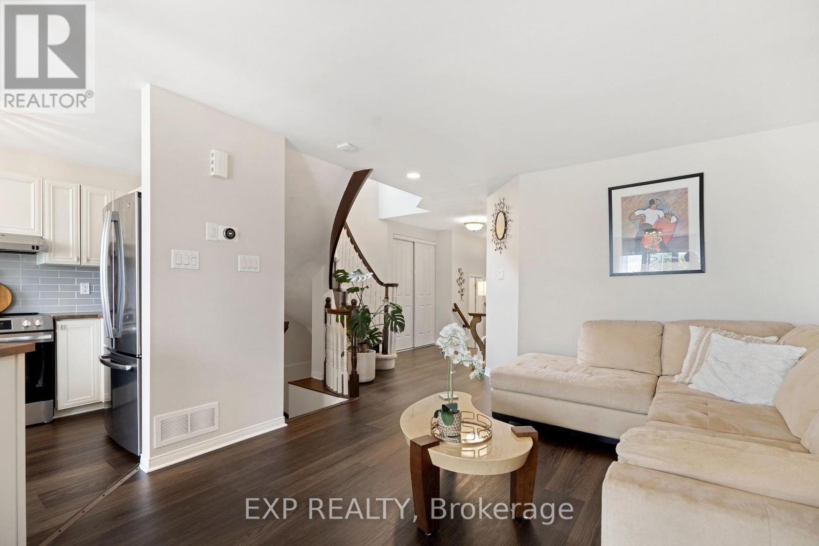 3 Bed, 3 Bath House for Sale in Ottawa – 1064 CANDLEWOOD STREET, Ottawa – MLS# X13629188 - Image 9